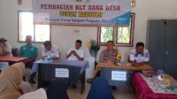 Kepala Pekon Babakan Sukman Hadi Bagikan BLT-DD Tahap Terahir Tahun 2023.